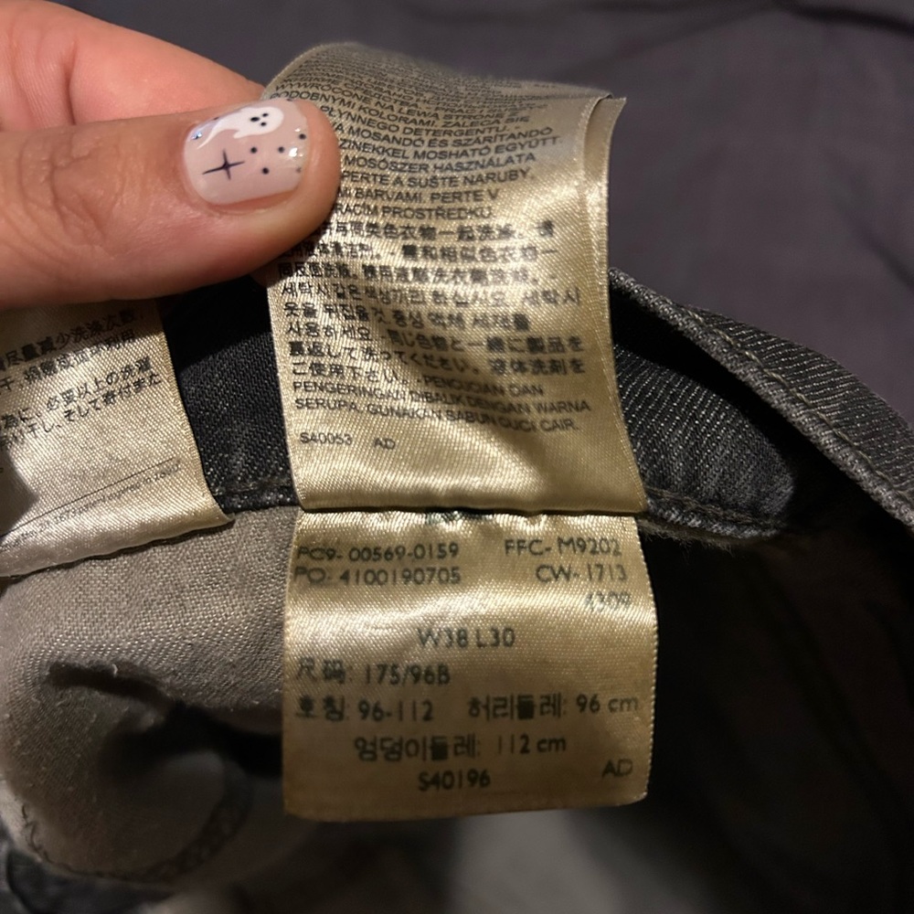 Vintage Levi's 569 Loose Straight Jeans - Picture 7 of 8